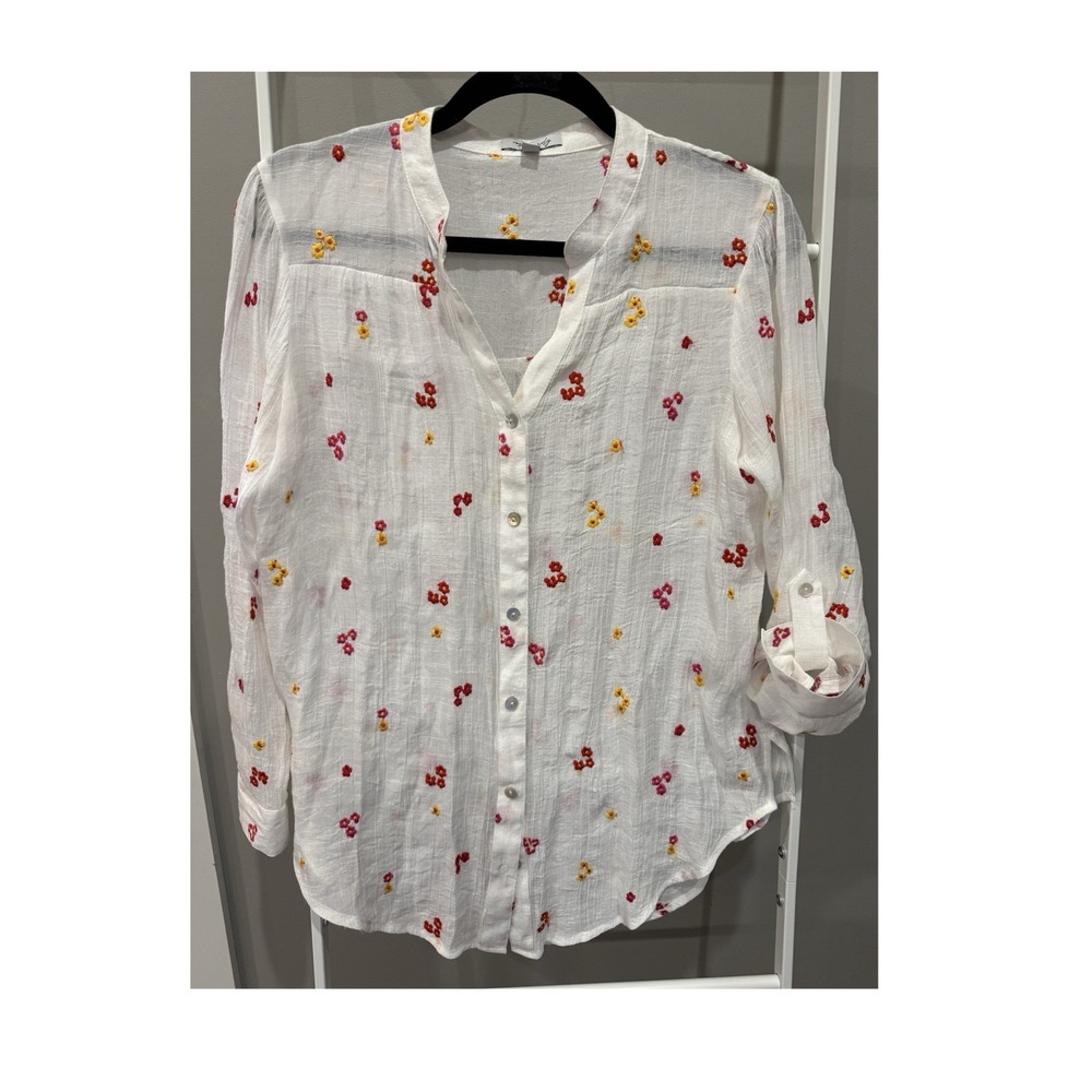 rose & everly Floral Embroidered Button-Up Rayon Blouse White Cottagecore Boho S
